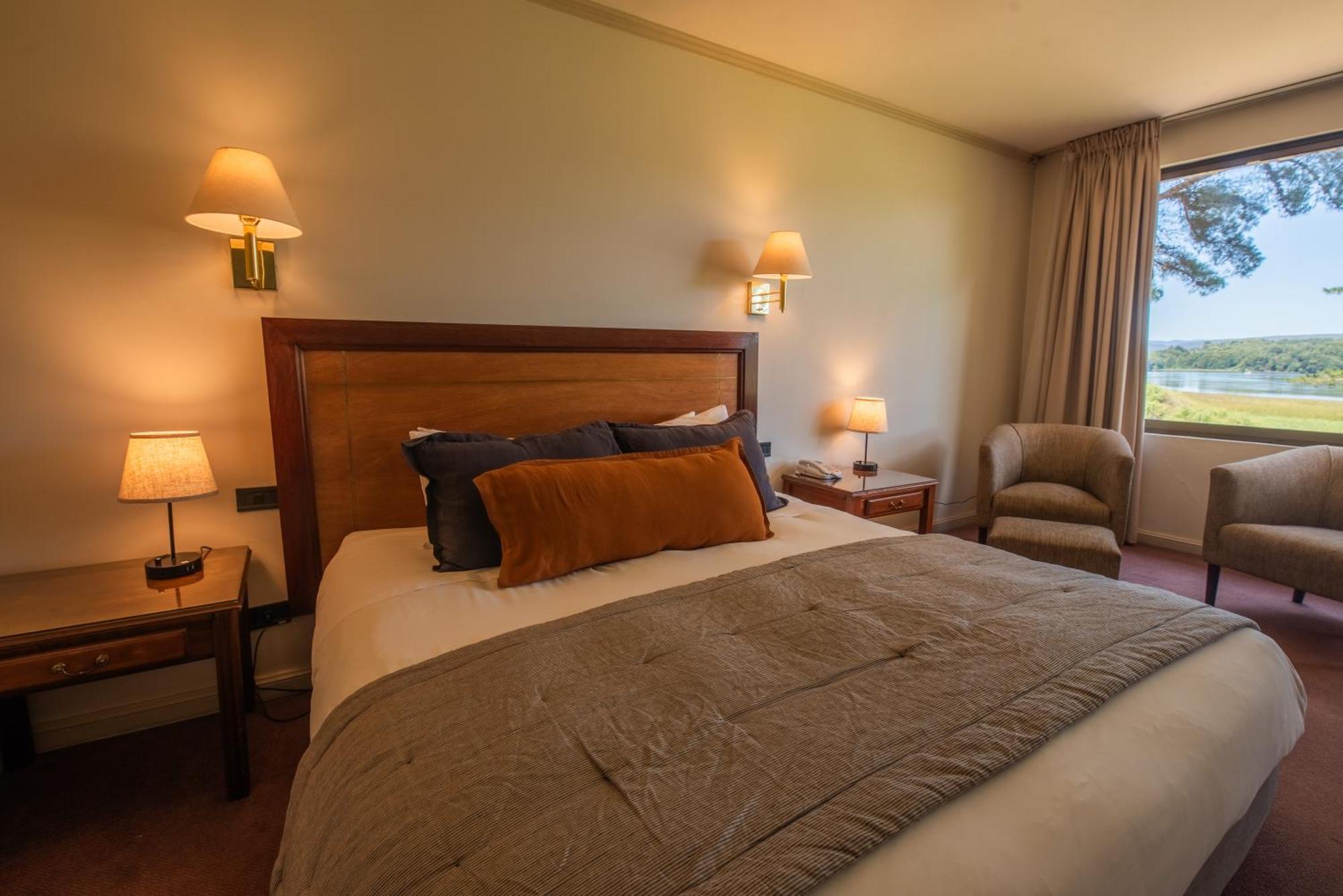 Hotel Puerta Del Sur Valdivia Extérieur photo